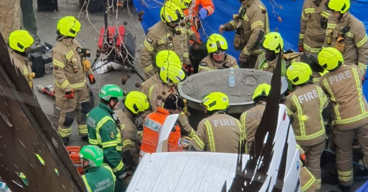 Central London Telescoping Urinal Kills Man