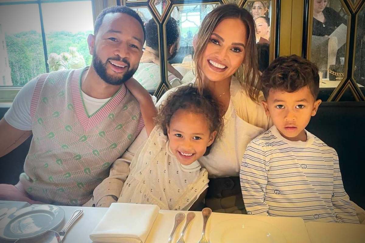 Chrissy Teigen and John Legend Rainbow Baby