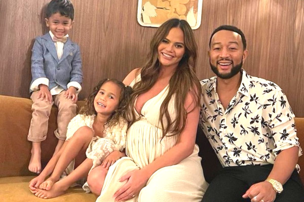 Chrissy Teigen and John Legend welcome new baby 