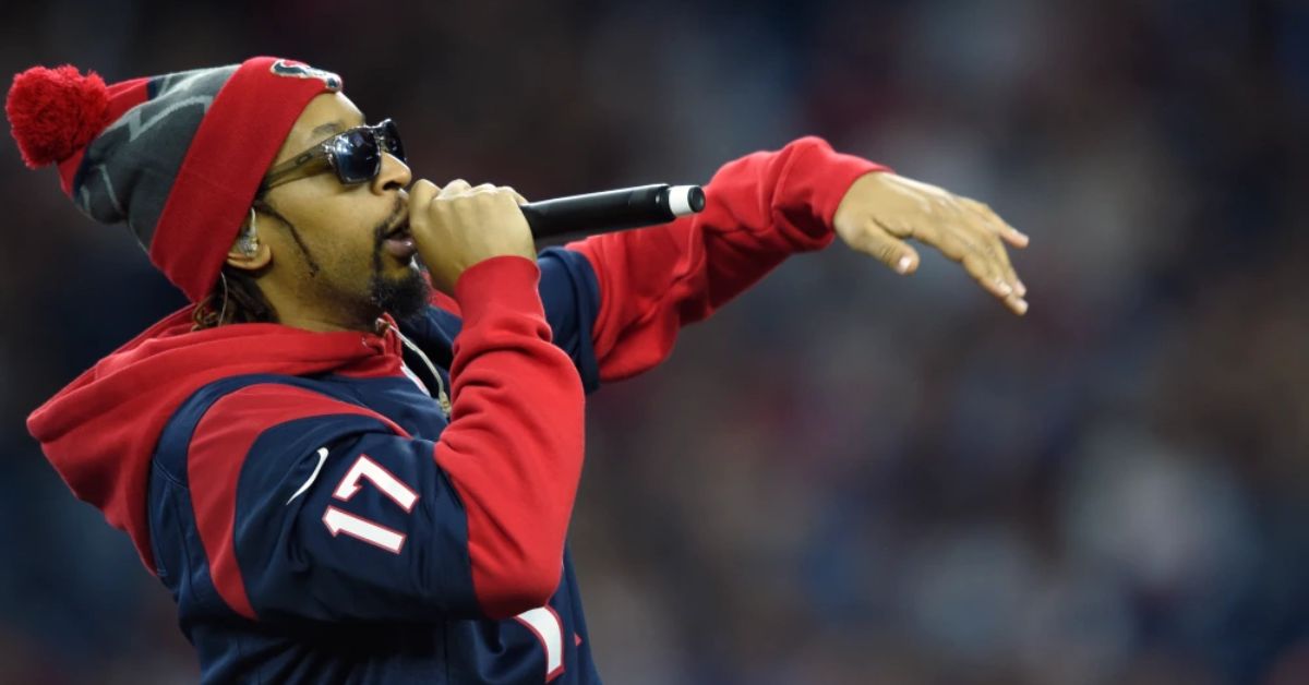 Lil Jon Singing During the Halftime of the Chiefs Vs. Jaguars Playoff Game