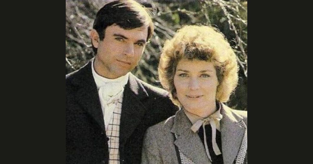 Sam Neill with his first wife, Lisa Harrow.