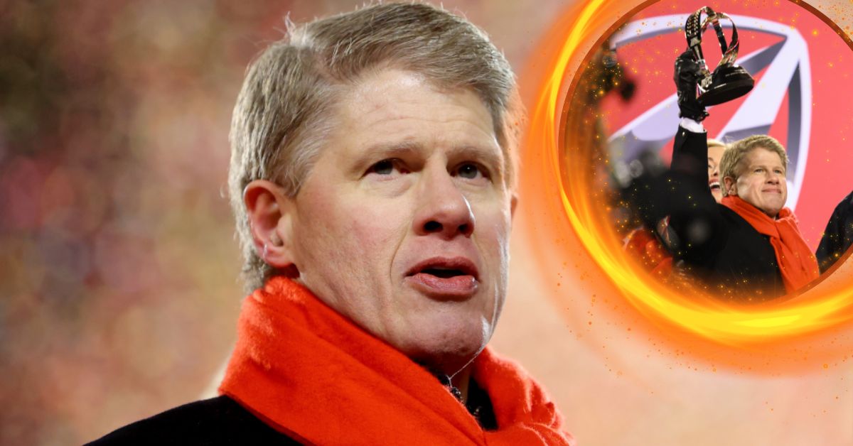 clark hunt net worth