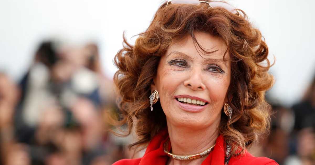 is sophia loren still alive