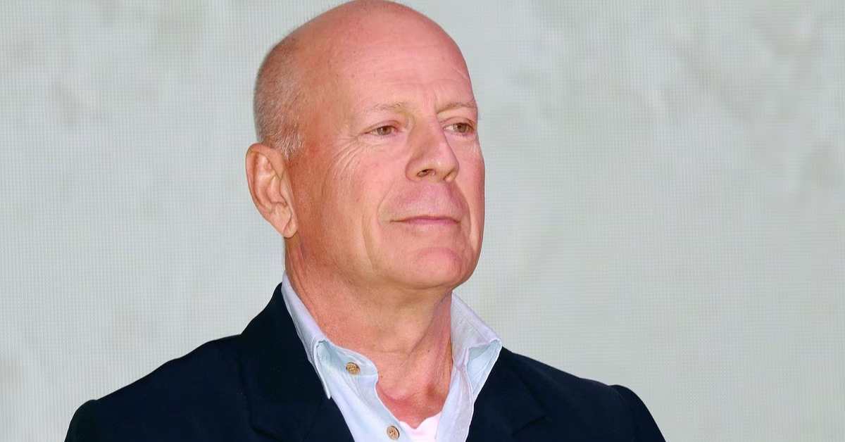 Is bruce willis still alive