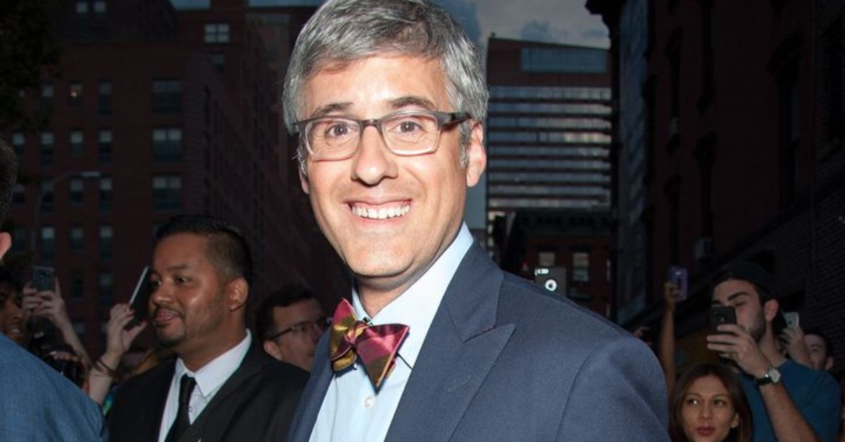 mo rocca gay