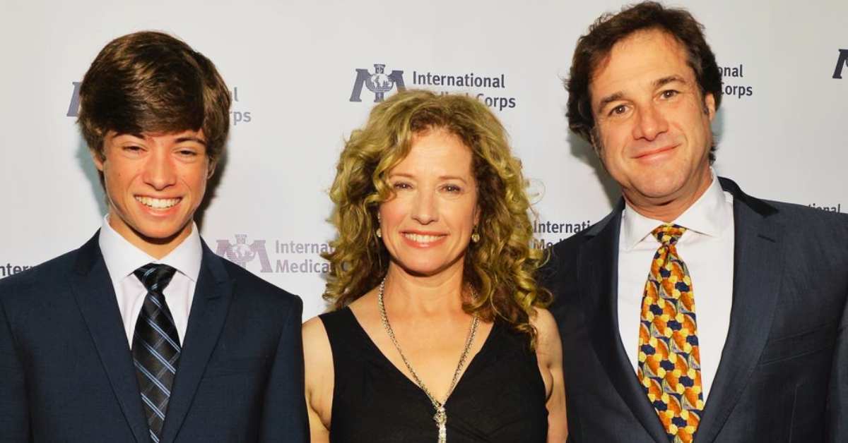 Nancy Travis Husband and Family